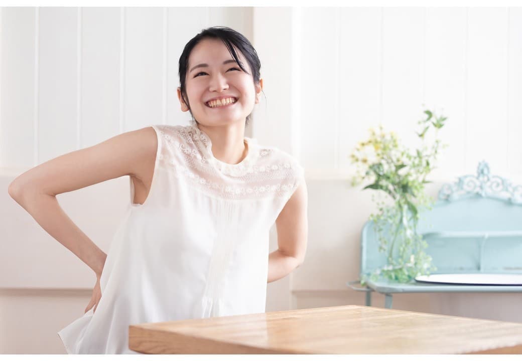 痛みから解放された女性